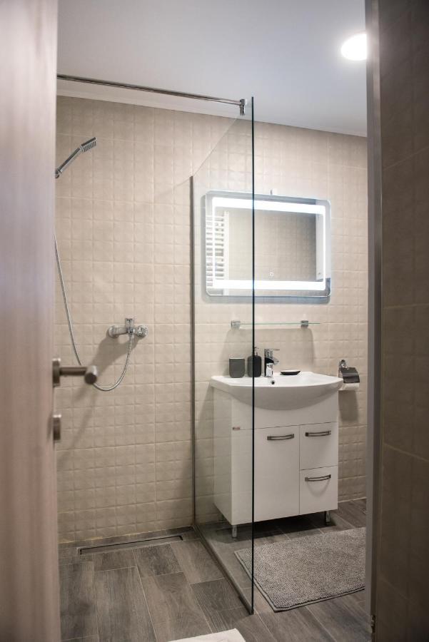 Magellan Family Lux Apartments Novi Sad Esterno foto
